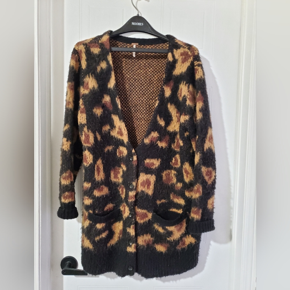 Ladies Vintage Print Cardigan